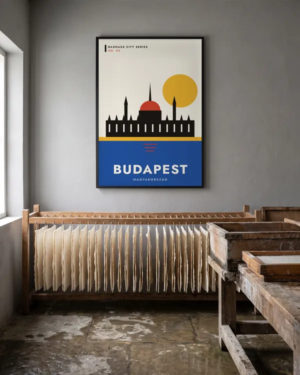 Budapest Bauhaus Poster an der Wand