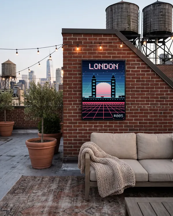 London Pixel Art Poster an der Wand