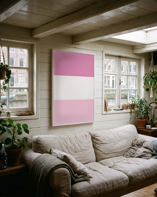 Pink Dutch Flag Poster an der Wand