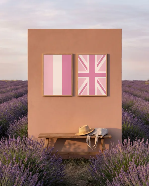 Pink French Flag + Pink British Flag Poster an der Wand